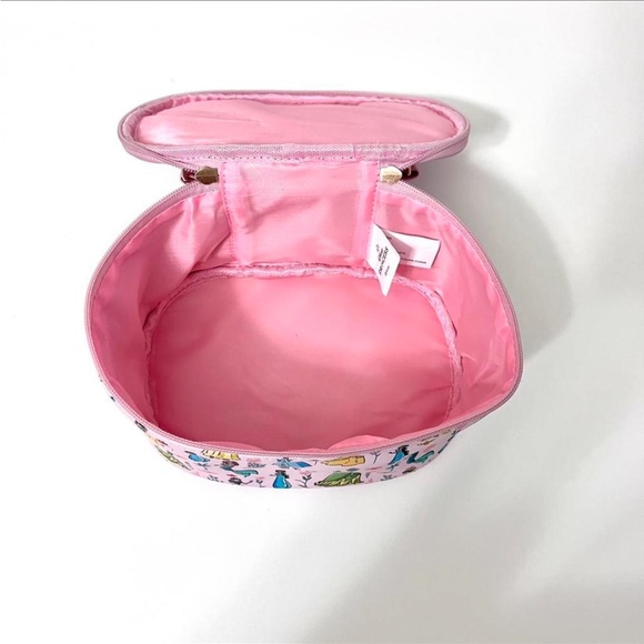 Disney Princess Cosmetic Train Case – Pink Travel Makeup Bag EUC - Picture 4 of 5
